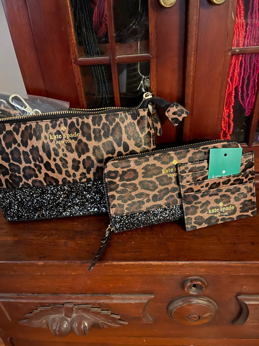NEW Kate Spade New York Sam Leopard Medium Tote - Black Multi for Sale in  San Diego, CA - OfferUp